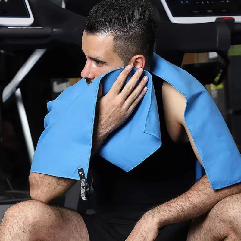 Quick-Dry Microfiber Sports Towel — Gym, Beach & Travel
