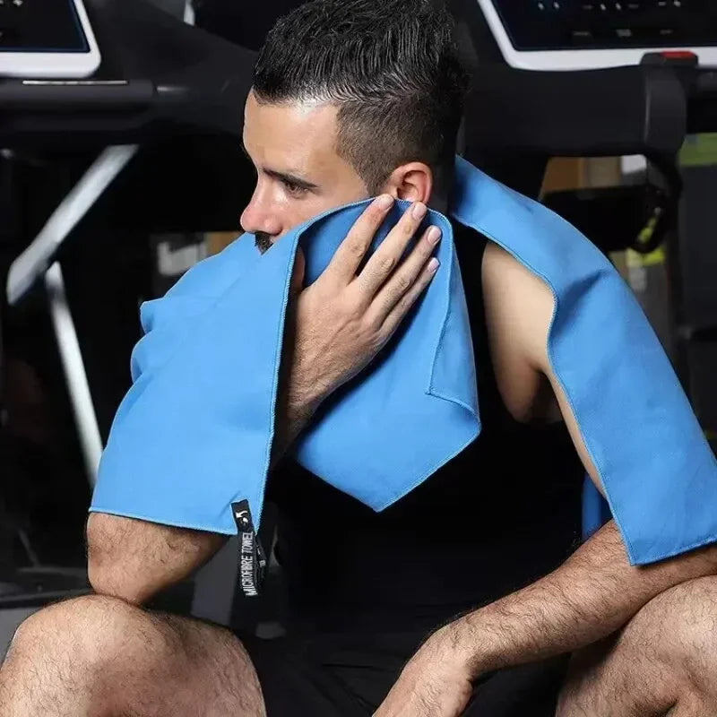 Quick-Dry Microfiber Sports Towel — Gym, Beach & Travel